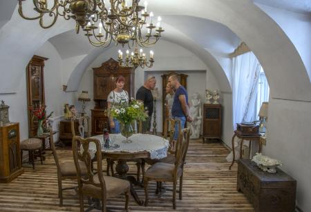 ODPRTJE GRADU DVOR (51)